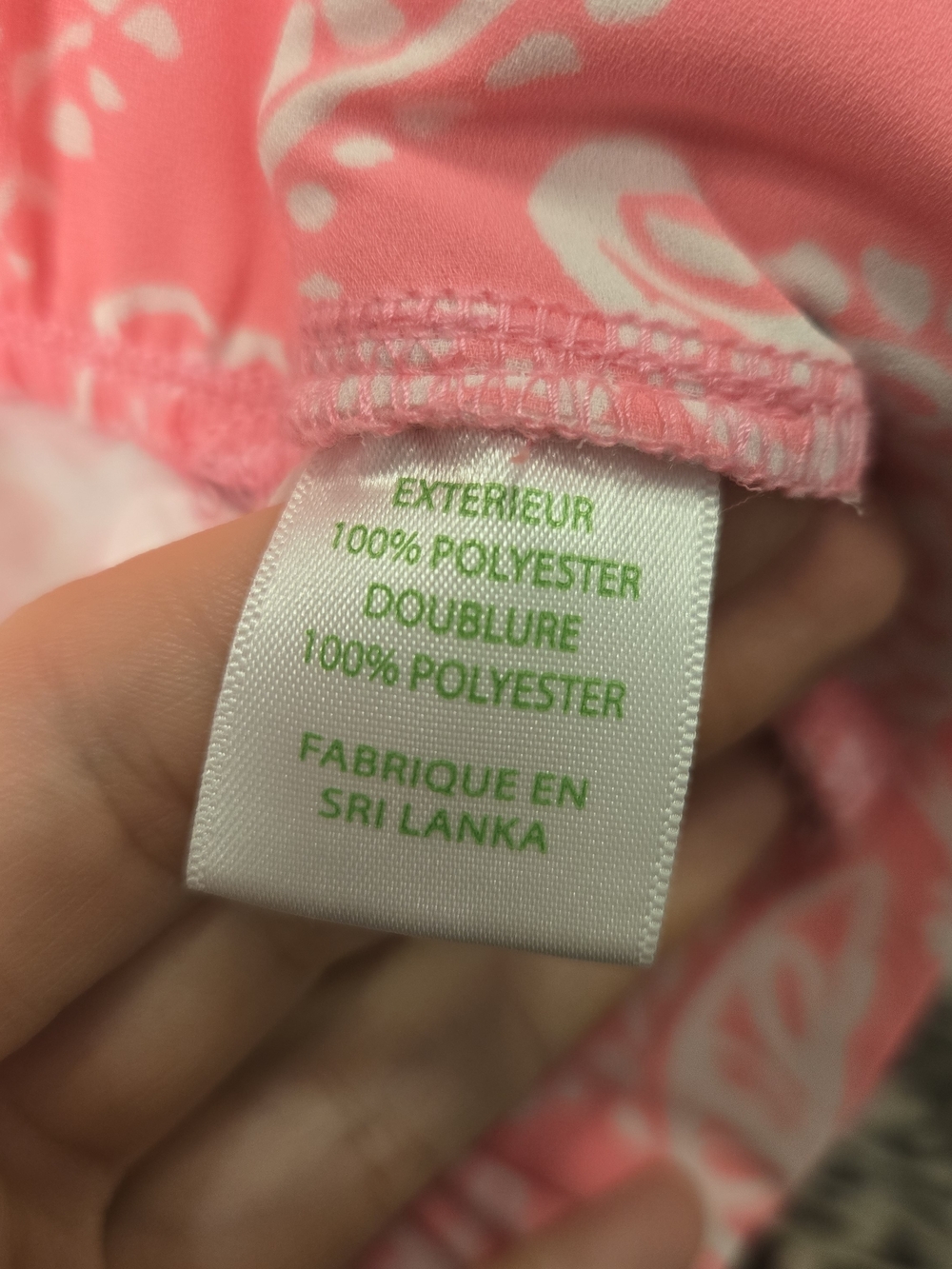 Lilly Pulitzer Vibrant Pink and White Printed Tie-Waist Shorts, Size 10 - Picture 4 of 4